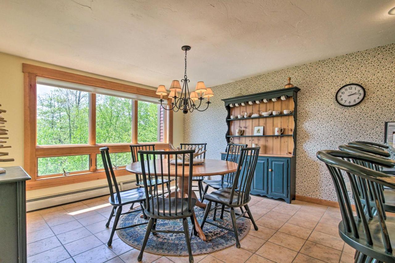 Timber Creek Townhome With 2 Decks And Mtn Views! West Dover Eksteriør billede