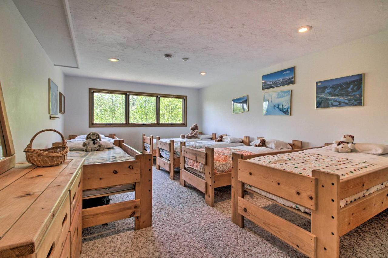 Timber Creek Townhome With 2 Decks And Mtn Views! West Dover Eksteriør billede